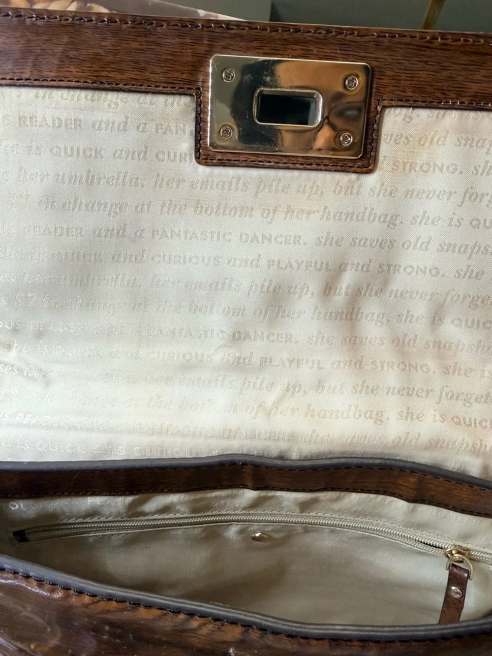 Kate Spade Rare Vintage Wood grain shoulder bag w/ storybook lining - Picture 6 of 7